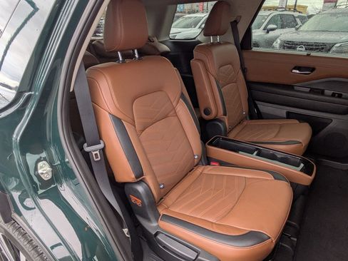 Certified 2023 Nissan Pathfinder Platinum image 36