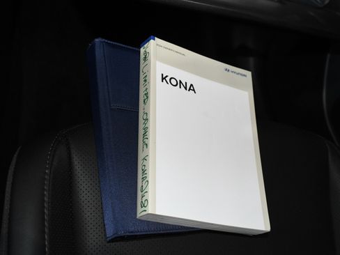 Used 2024 Hyundai Kona Limited image 98