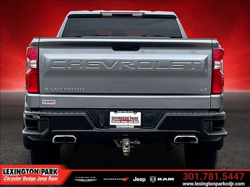 Used 2021 Chevrolet Silverado 1500 LT Trail Boss w/ Bed Protection Package AWD/4WD image 6