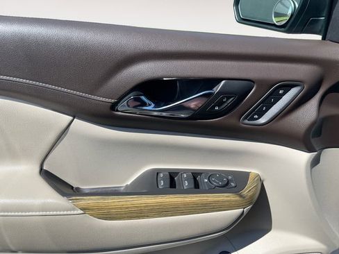 Used 2019 GMC Acadia Denali w/ Technology Package image 25