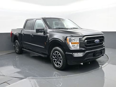 Used 2022 Ford F150 XLT w/ Equipment Group 301A Mid AWD/4WD image 3