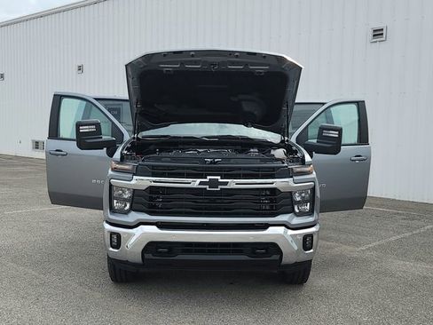 New 2026 Chevrolet Silverado 2500 LT w/ Safety Package AWD/4WD image 10