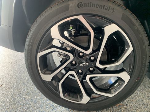 New 2026 Chevrolet Trax RS w/ Driver Confidence Package FWD image 32