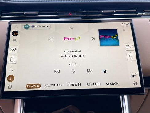 New 2025 Land Rover Range Rover SE image 32