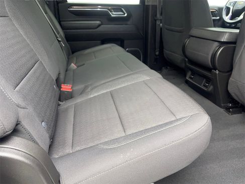 Used 2024 Chevrolet Silverado 2500 LT image 42