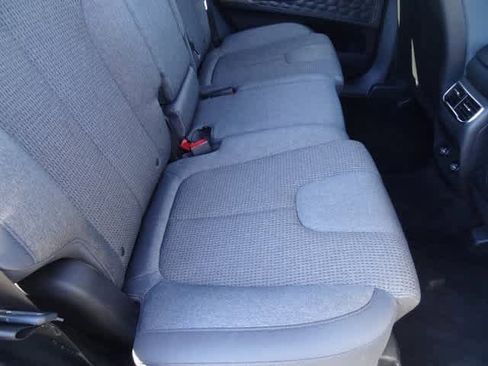 Used 2023 Hyundai Santa Fe SEL image 11