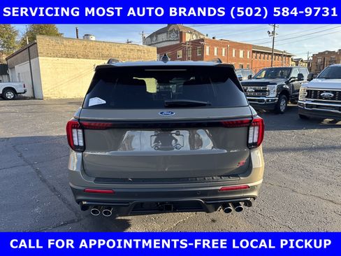 New 2026 Ford Explorer ST w/ Sun And Sound Package image 7