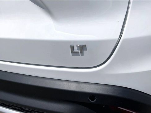 New 2026 Chevrolet Trax LT FWD image 9