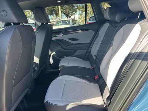 New 2026 Volkswagen Tiguan SE R-Line image 48