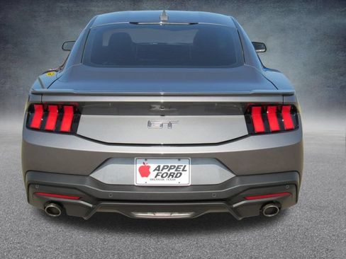 Used 2024 Ford Mustang GT Premium RWD image 6