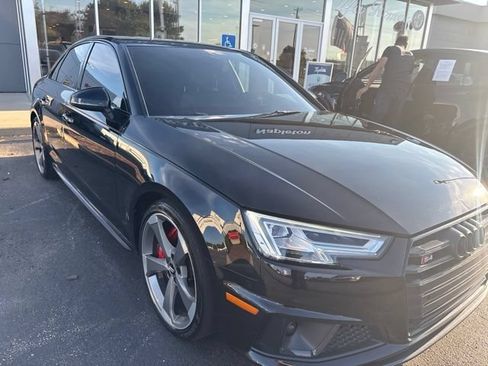 Used 2019 Audi S4 Premium Plus w/ Premium Plus Package AWD/4WD image 3