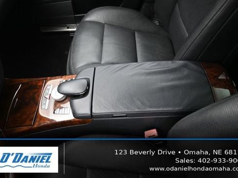 Used 2012 Mercedes-Benz S 550 4MATIC image 34
