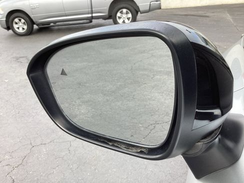 Used 2022 Mitsubishi Outlander SEL Black Edition image 32