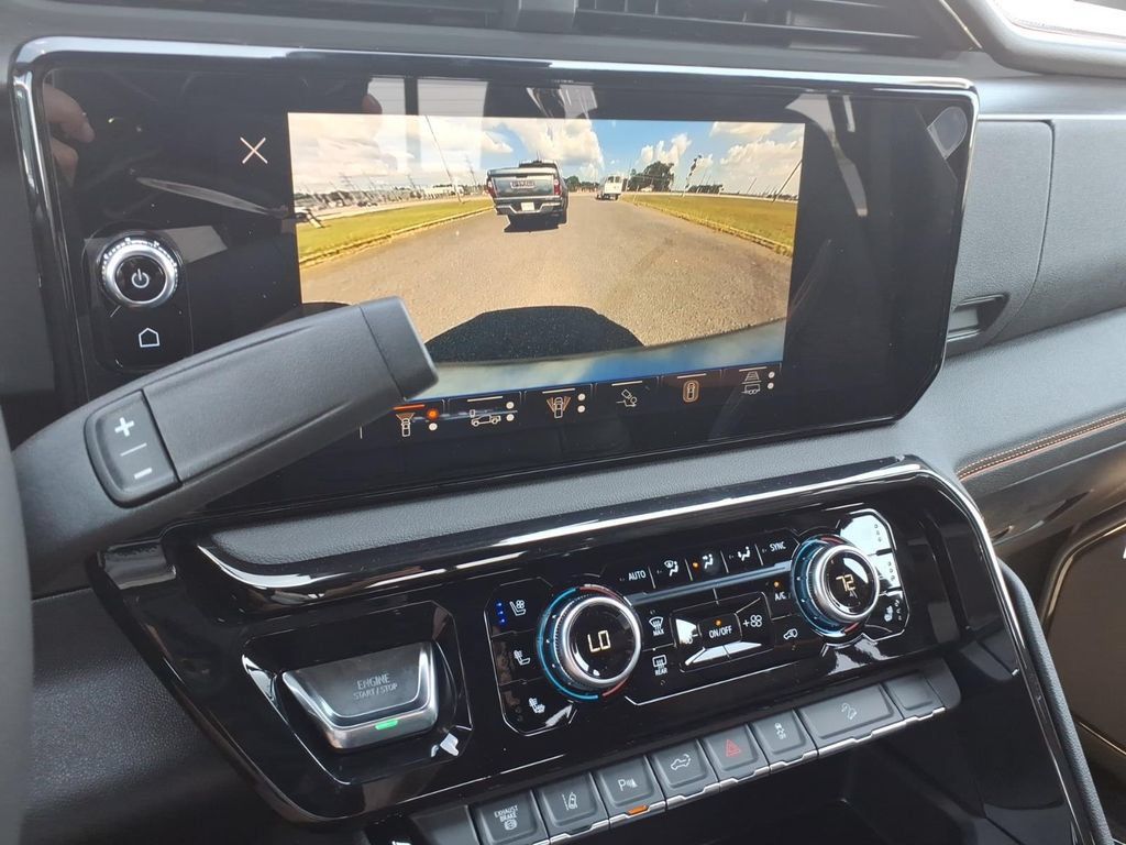 New 2026 GMC Sierra 2500 AT4 w/ Max Trailering Package AWD/4WD image 22