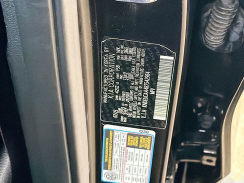 Used 2024 Kia Seltos S AWD/4WD image 33
