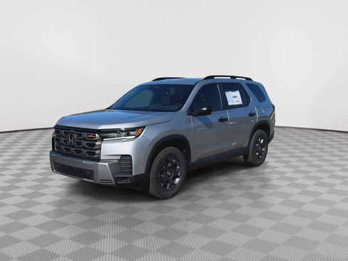 New 2026 Honda Pilot TrailSport image 4