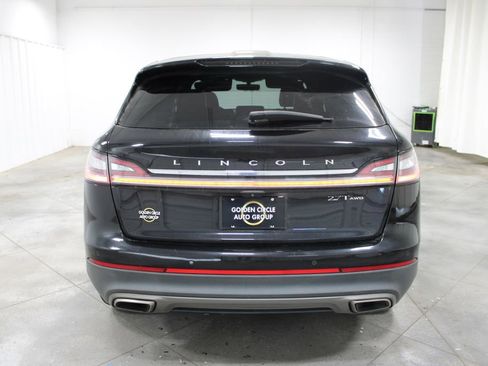 Used 2019 Lincoln Nautilus Reserve w/ Cargo Utility Package AWD/4WD image 8