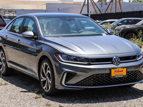 New 2026 Volkswagen Jetta SEL FWD image 3