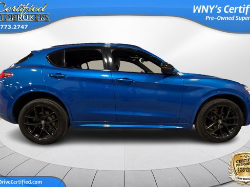Used 2021 Alfa Romeo Stelvio Ti Sport AWD/4WD image 4