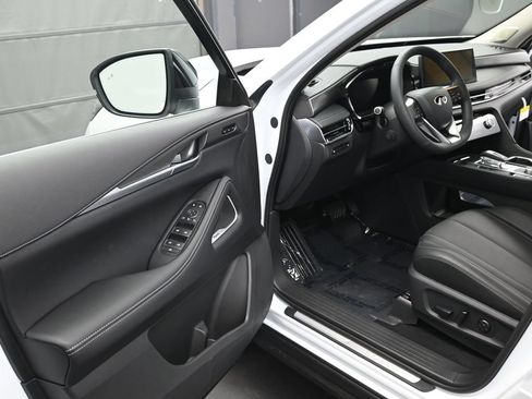 New 2026 INFINITI QX60 Luxe w/ Cargo Package AWD/4WD image 16