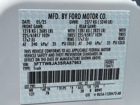 Used 2025 Ford Maverick XLT w/ Equipment Group 302A AWD/4WD image 34