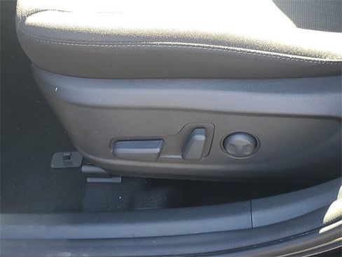 Used 2023 Hyundai Kona SEL image 23