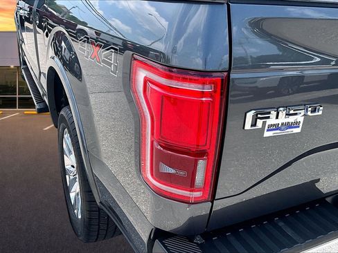 Used 2015 Ford F150 Lariat w/ Equipment Group 502A Luxury AWD/4WD image 31