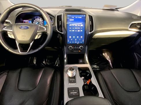 Used 2022 Ford Edge Titanium w/ Equipment Group 301A AWD/4WD image 16