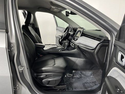 Used 2022 Jeep Compass Latitude AWD/4WD image 34