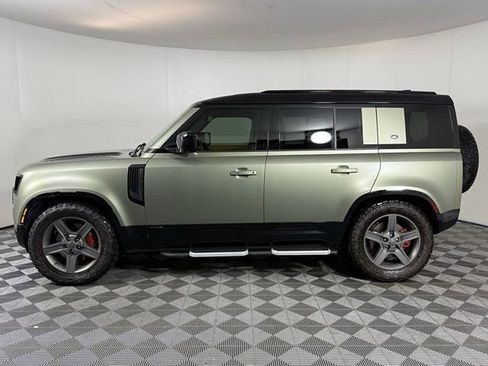 Used 2022 Land Rover Defender 110 X image 3
