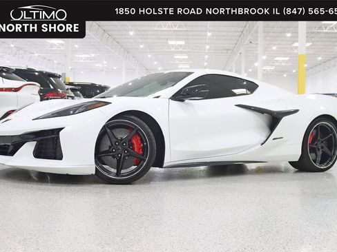 Used 2025 Chevrolet Corvette E-Ray AWD/4WD image 1