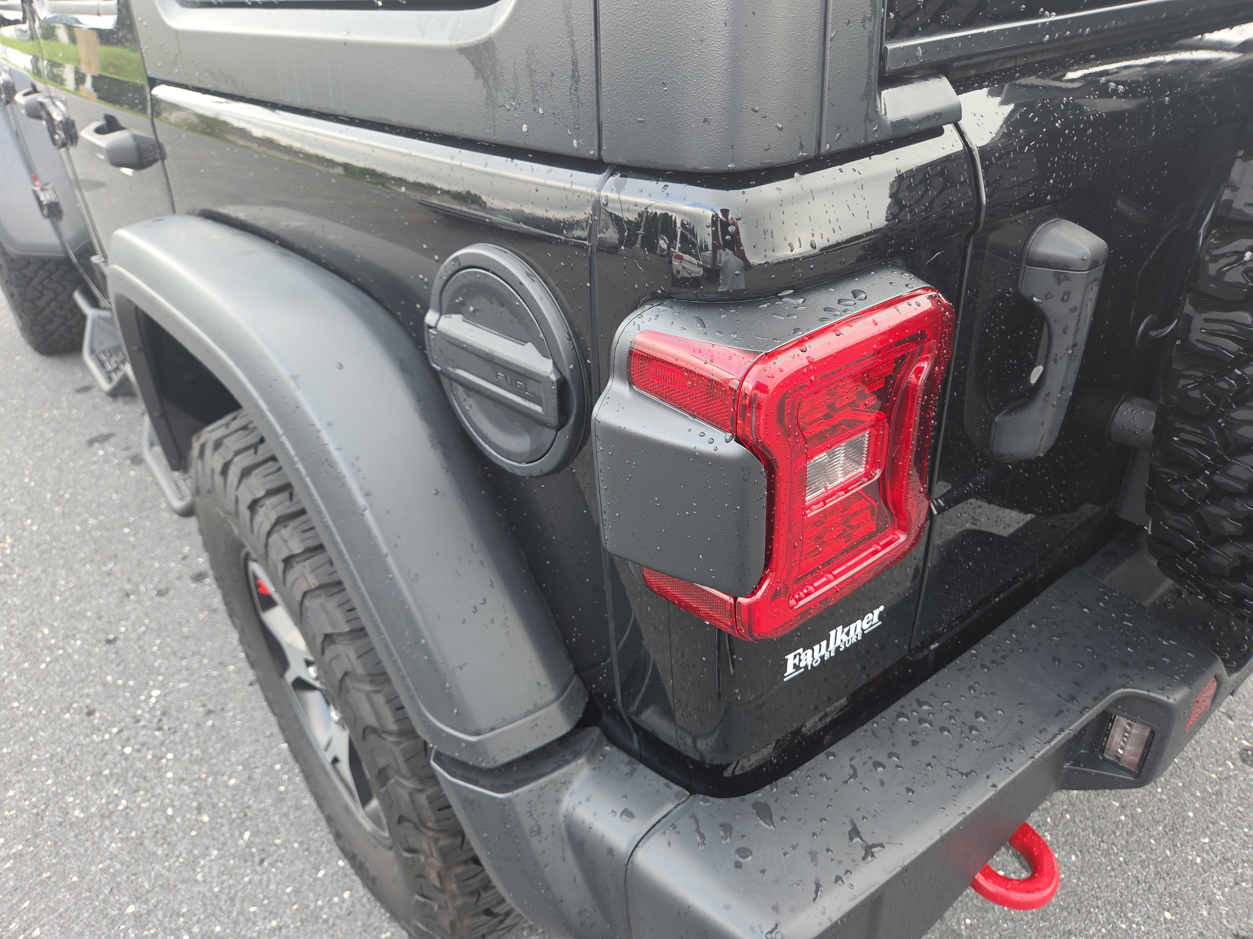 Used 2021 Jeep Wrangler Unlimited Rubicon w/ LED Lighting Group AWD/4WD image 13