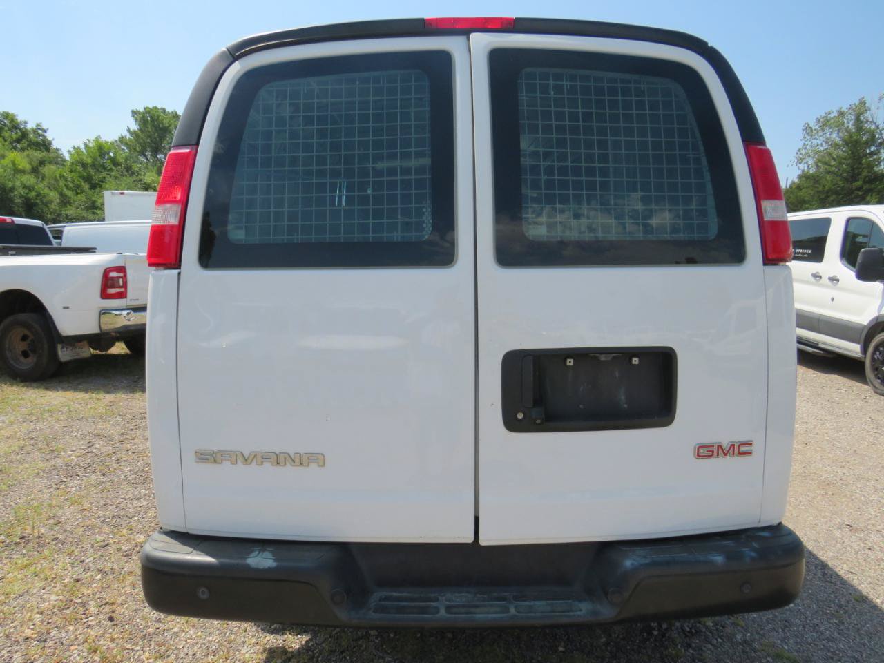 Used 2019 GMC Savana 2500 w/ Driver Convenience Package RWD image 6