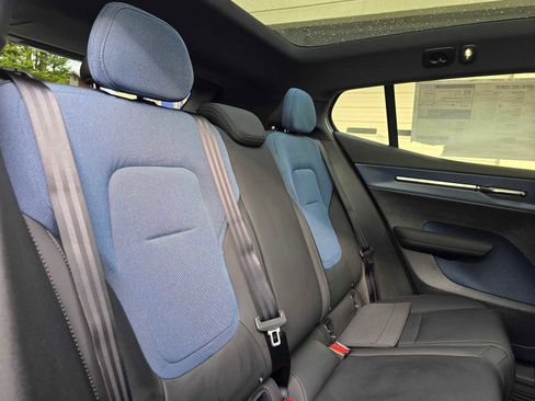 New 2026 Volvo EX30 Cross Country Ultra image 14