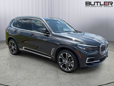 Used 2023 BMW X5 xDrive40i w/ Premium Package AWD/4WD image 6