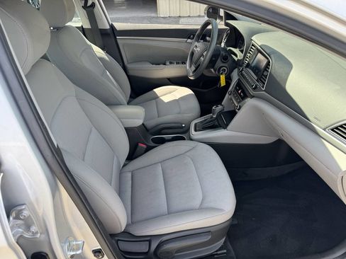 Used 2018 Hyundai Elantra SEL image 12
