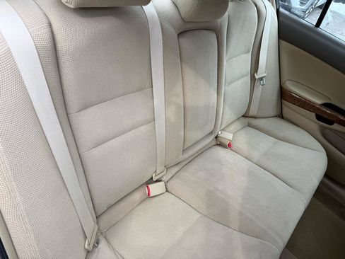 Used 2009 Honda Accord EX image 8