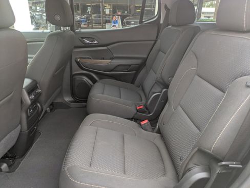 Used 2023 GMC Acadia SLE w/ Driver Convenience Package image 14