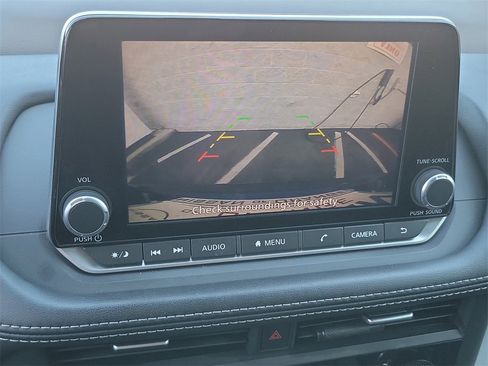 Certified 2023 Nissan Rogue S image 9