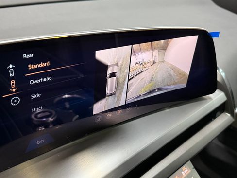 New 2026 Cadillac Vistiq Sport image 32