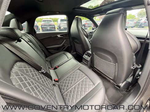 Used 2019 Audi S4 Premium Plus w/ Premium Plus Package AWD/4WD image 40