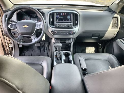 Used 2015 Chevrolet Colorado LT w/ Luxury Package AWD/4WD image 18
