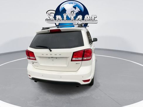 Used 2018 Dodge Journey SXT w/ Premium Group image 8