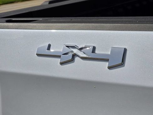 New 2026 GMC Sierra 1500 SLT AWD/4WD image 6