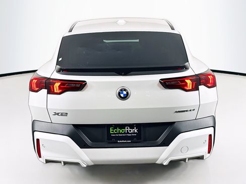 Used 2025 BMW X2 xDrive28i w/ Convenience Package AWD/4WD image 7