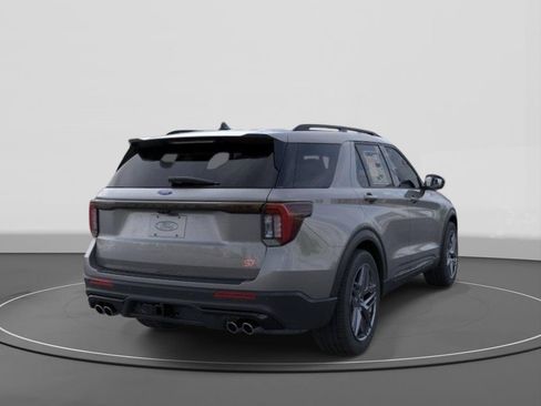 New 2026 Ford Explorer ST RWD image 8