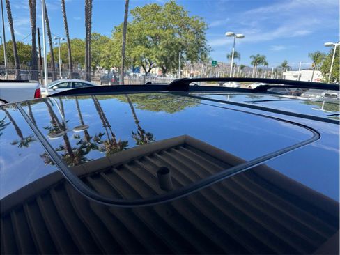 Used 2021 Honda Pilot Special Edition image 9