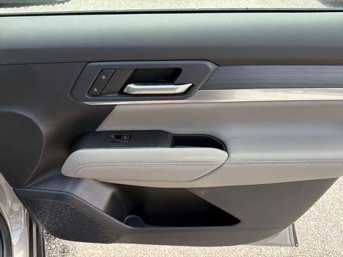 New 2026 GMC Terrain Elevation FWD image 15