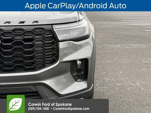 Certified 2025 Ford Explorer ST-Line image 8