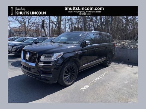 Used 2021 Lincoln Navigator L Reserve image 1